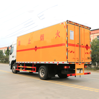 東風(fēng)柳汽6.6米雜項(xiàng)危貨車 助力廣東珠海金灣危險(xiǎn)品運(yùn)輸?shù)膶I(yè)選擇