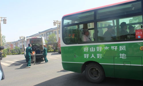 筑牢安全防線 岢嵐縣開展危化品車輛泄漏交通事故應急演練紀實